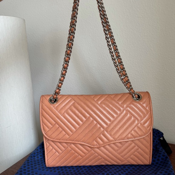 RARE: PEACH BLUSH Rebecca minkoff cross body purse - Picture 2 of 5